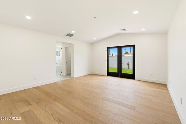 8912 N 17TH Avenue, Phoenix, AZ 85021