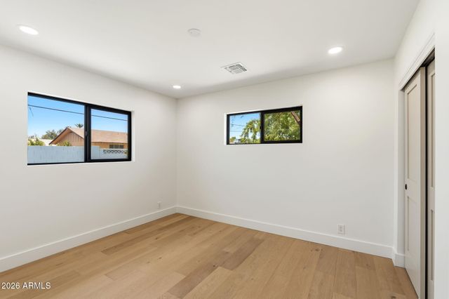8912 N 17TH Avenue, Phoenix, AZ 85021