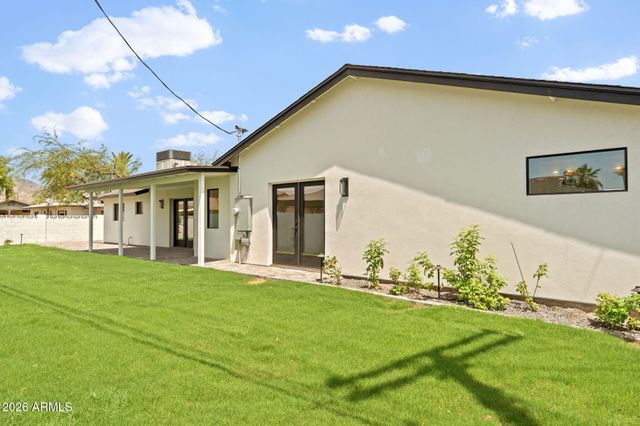 8912 N 17TH Avenue, Phoenix, AZ 85021