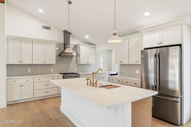 8912 N 17TH Avenue, Phoenix, AZ 85021