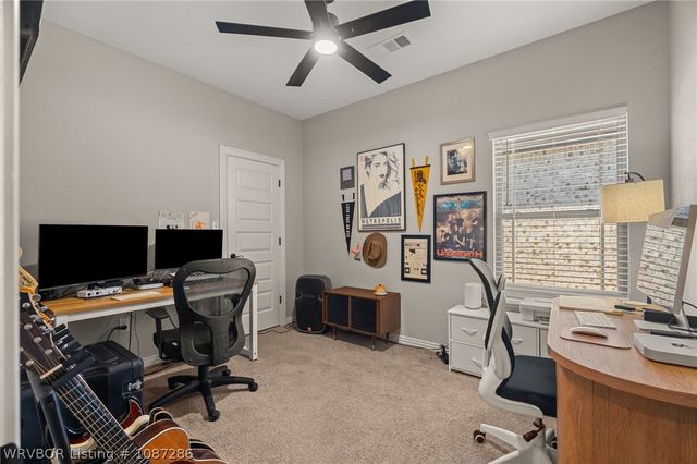 9100 Mayswood Place, Fort Smith, AR 72916