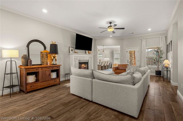 9100 Mayswood Place, Fort Smith, AR 72916