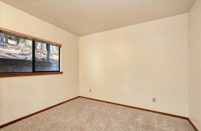 2550 Emerson Road, Cambria, CA 93428