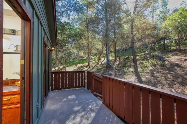 2550 Emerson Road, Cambria, CA 93428