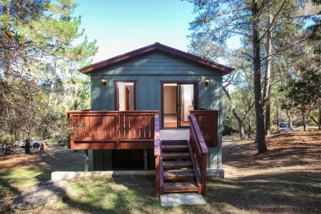 2550 Emerson Road, Cambria, CA 93428