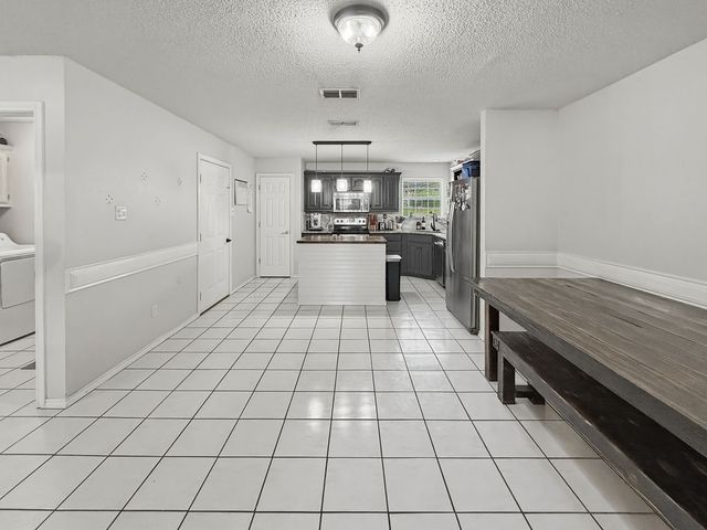 1857 Woodbridge Drive, Sulphur Springs, TX 75482