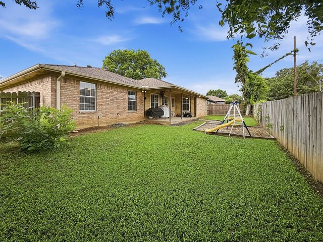 1857 Woodbridge Drive, Sulphur Springs, TX 75482
