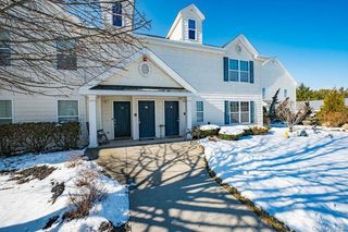 28 Lorien Place, Melville, NY 11747