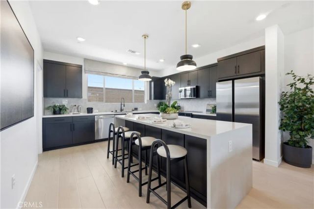 10720 Golden Koi B, El Monte, CA 91731