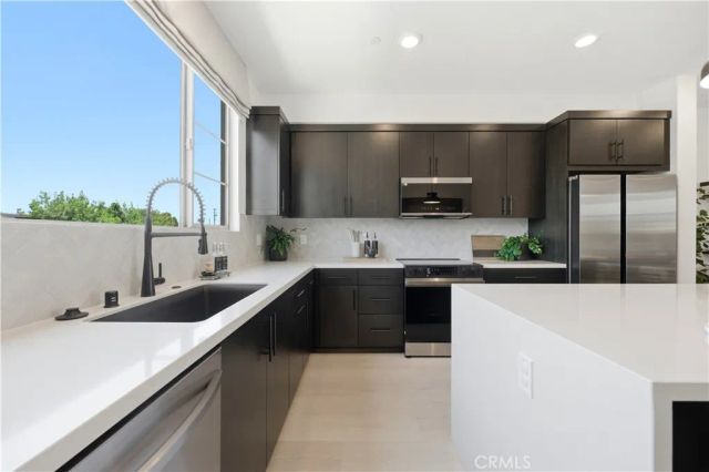 10720 Golden Koi B, El Monte, CA 91731