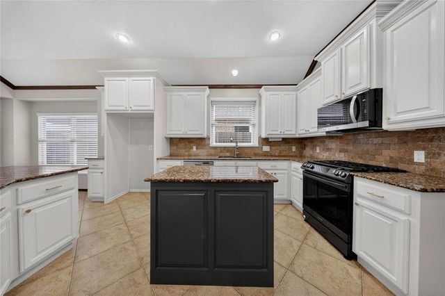 2712 SW 141st Street, Oklahoma City, OK 73170