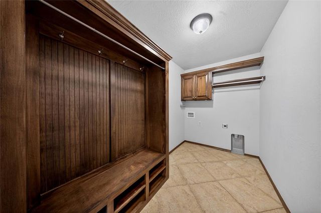 2712 SW 141st Street, Oklahoma City, OK 73170