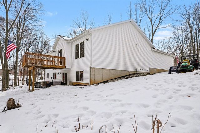 2523 Vanhorn Court, Allegan, MI 49010