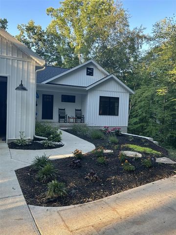 2523 Vanhorn Court, Allegan, MI 49010