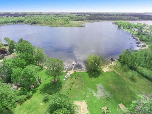 2523 Vanhorn Court, Allegan, MI 49010