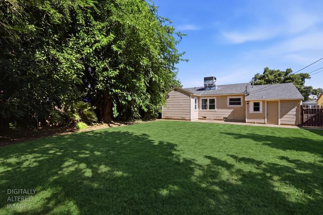 408 Leitch Ave, Sacramento, CA 95815
