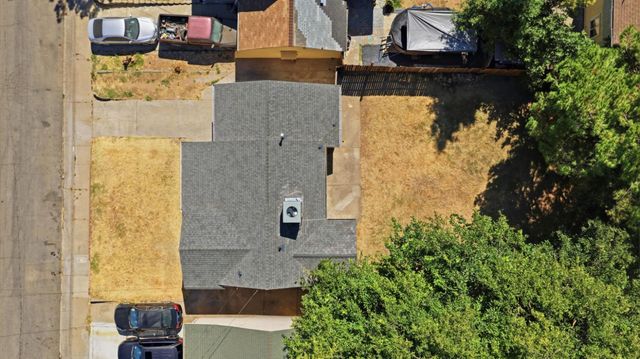 408 Leitch Ave, Sacramento, CA 95815