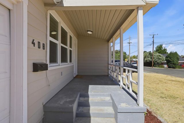 408 Leitch Ave, Sacramento, CA 95815
