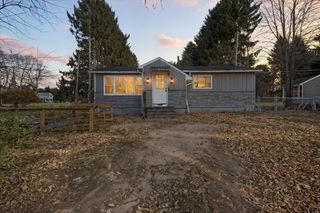 9470 Peck Road, Montcalm Twp, MI 48838