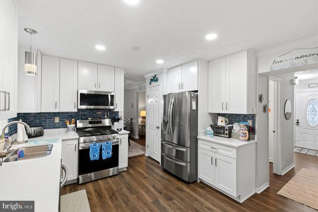 9732 BRITINAY LN, Parkville, MD 21234