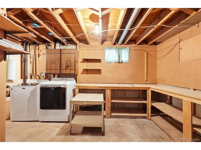7062 W 82nd Pl, Arvada, CO 80003