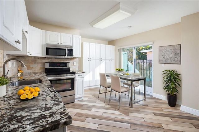 741 105th AVE N, Naples, FL 34108