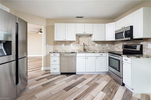 741 105th AVE N, Naples, FL 34108