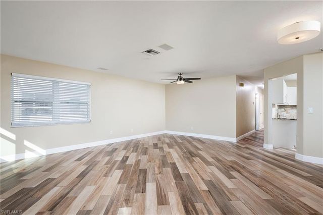 741 105th AVE N, Naples, FL 34108