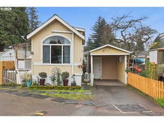 5990 Se KING Rd 18, Milwaukie, OR 97222