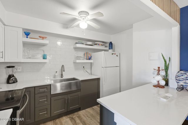 2800 N Atlantic Ave Unit 105, Daytona Beach, FL 32118