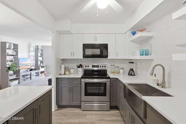 2800 N Atlantic Ave Unit 105, Daytona Beach, FL 32118