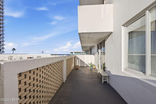 2800 N Atlantic Ave Unit 105, Daytona Beach, FL 32118