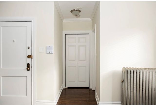 1056 W Lill Avenue 3, Chicago, IL 60614