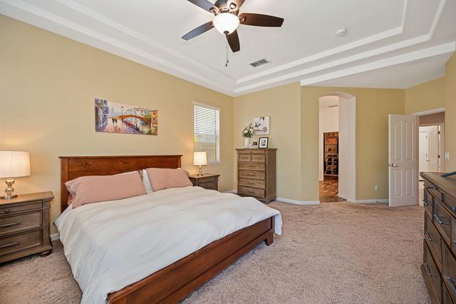 2413 Maybrook Dr, Sacramento, CA 95835