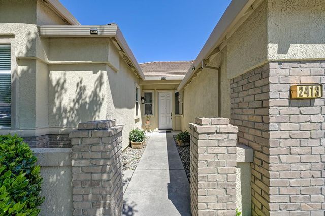 2413 Maybrook Dr, Sacramento, CA 95835
