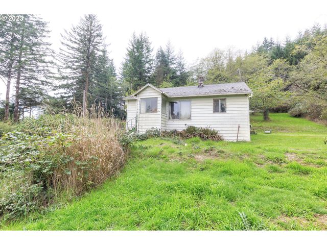 62332 ROSS INLET Rd, Coos Bay, OR 97420