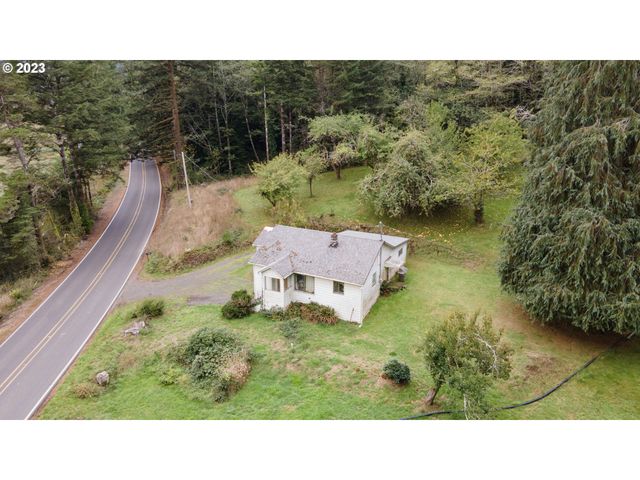 62332 ROSS INLET Rd, Coos Bay, OR 97420