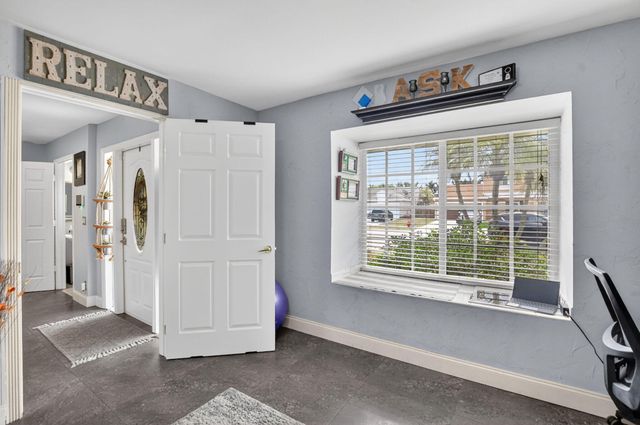 9976 Robins Nest Road, Boca Raton, FL 33496