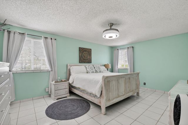 9976 Robins Nest Road, Boca Raton, FL 33496