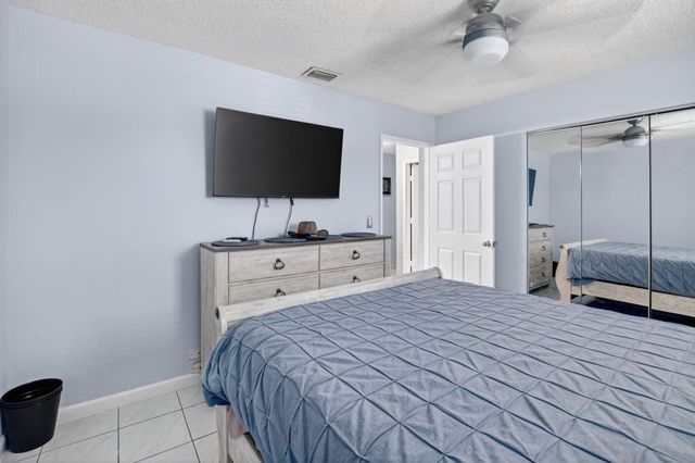9976 Robins Nest Road, Boca Raton, FL 33496
