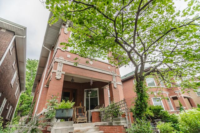 334 S Oak Park Ave Avenue 2, Oak Park, IL 60302