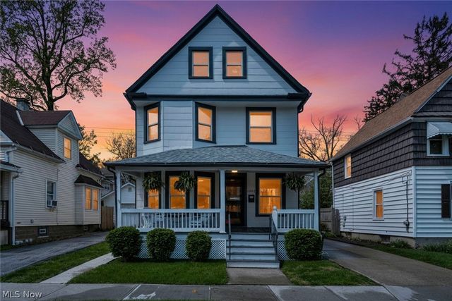 1548 Olivewood Avenue, Lakewood, OH 44107