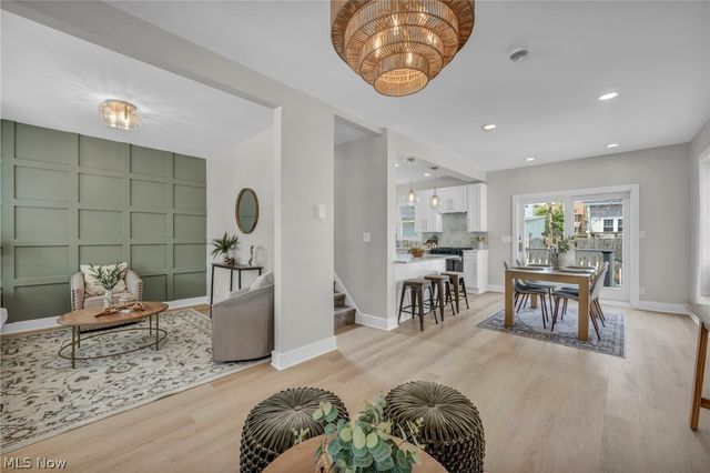 1548 Olivewood Avenue, Lakewood, OH 44107