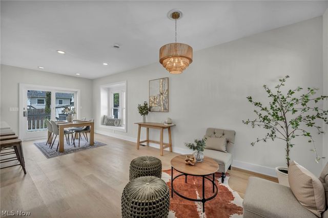 1548 Olivewood Avenue, Lakewood, OH 44107