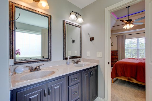 1336 Canyon Pl, Clarksville, TN 37042