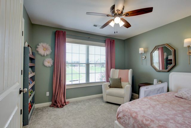 1336 Canyon Pl, Clarksville, TN 37042