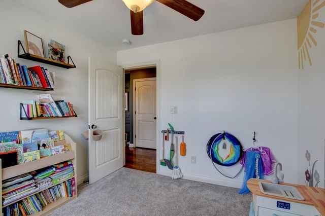 1336 Canyon Pl, Clarksville, TN 37042
