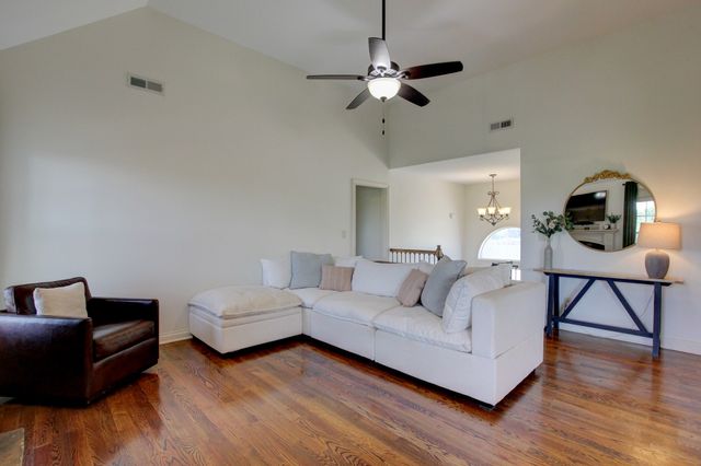 1336 Canyon Pl, Clarksville, TN 37042