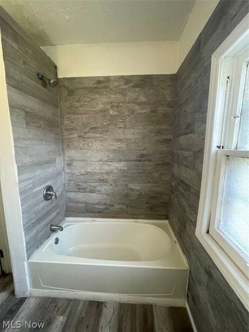 875 E 131st Street, Cleveland, OH 44108