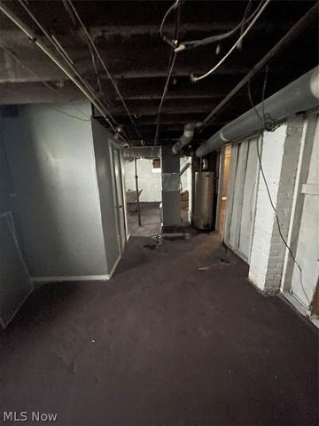 875 E 131st Street, Cleveland, OH 44108